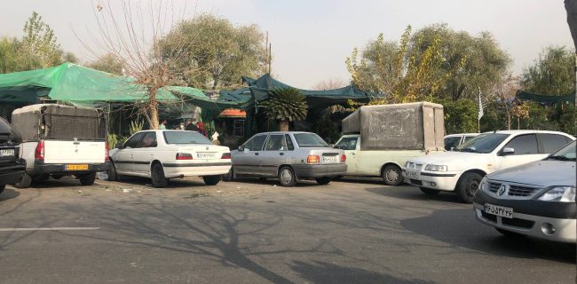 ایجاد پارکینگ حاشیه ای در محدوده بازارگل شهید محلاتی