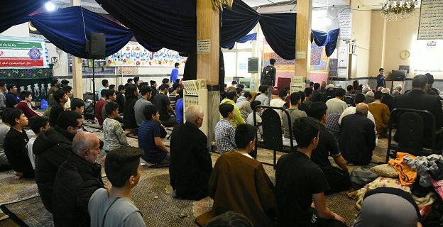 مراسم اعتکاف ، بهترین فرصت تببین اخلاق و انس بیشتر نوجوانان با مسجد  